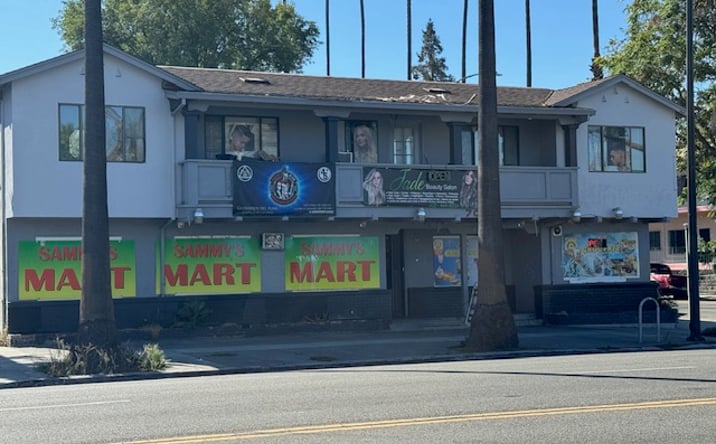 Pictures of Retail, Office, Mixed Use property located at 702 E Santa Clara St, San Jose, CA 95112 for sales - image #1