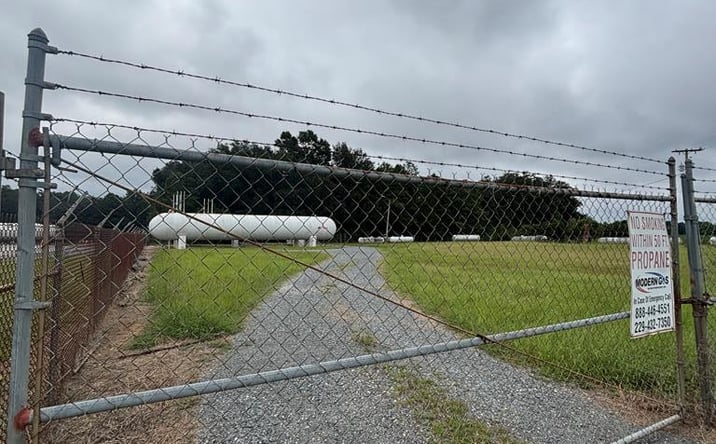 Pictures of Business for Sale property located at 1830 Liberty Expy Se, Albany, GA 31705 for sales - image #1