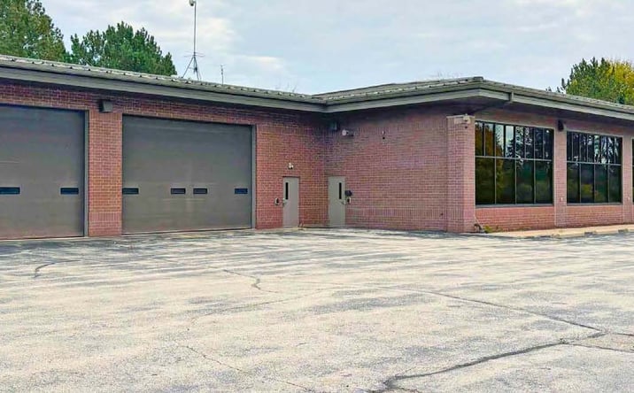 Pictures of Office property located at N72W12922 Good Hope Rd, Menomonee Falls, WI 53051 for sales - image #1