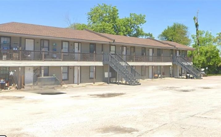 Pictures of Multifamily property located at 2304 Fasske Street, Sulphur, LA 70663 for sales - image #1