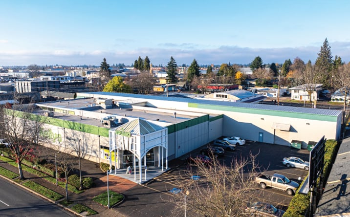 Pictures of Industrial, Retail property located at 1465 W 7th Ave, Eugene, OR 97402 for sales - image #1
