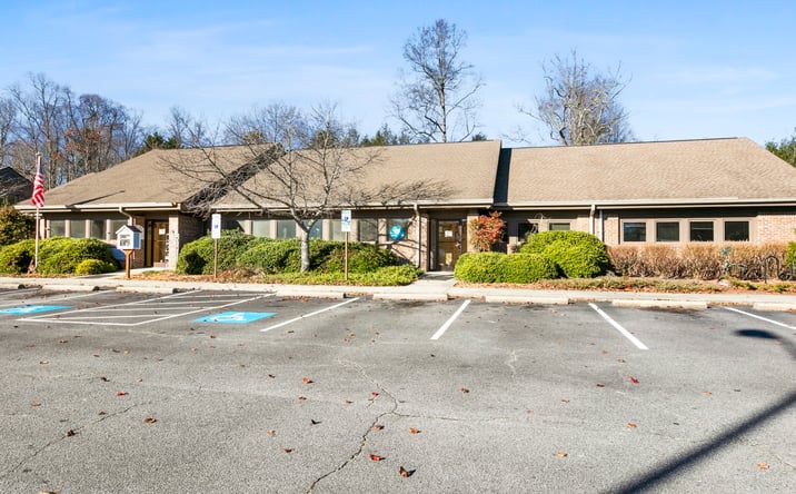 Pictures of Office property located at 157 Medical Park Drive, Brevard, NC 28712 for sales - image #1