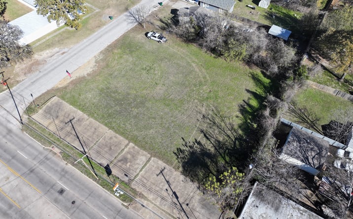 Pictures of Land property located at 3900 Mercury St., Haltom City, TX 76111 for sales - image #1