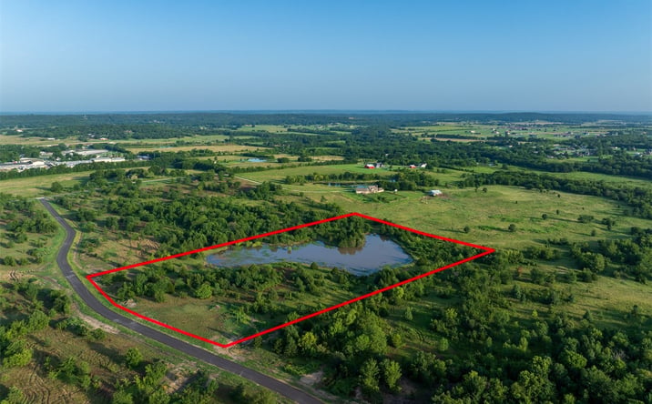 Pictures of Land property located at 7 W 195th Street S, Mounds, OK 74047 for sales - image #1