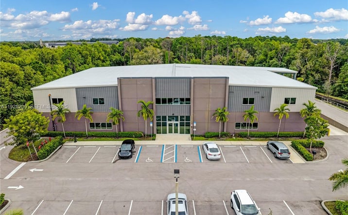 Pictures of Industrial property located at 4774 S Jenkins Rd, Fort Pierce, FL 34981 for sales - image #1