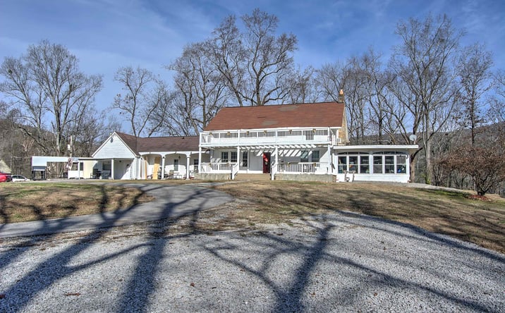 Pictures of Hospitality, Mixed Use, Multifamily property located at 320 W Hills Dr, Chattanooga, TN 37419 for sales - image #1