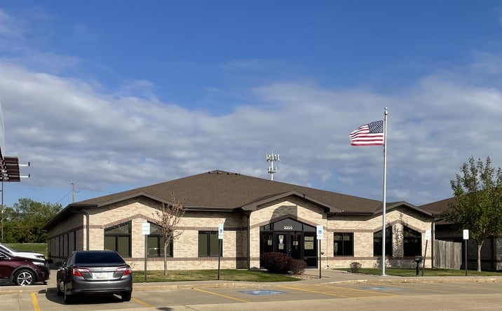 Pictures of Office property located at 3205 Williams Blvd SW, Cedar Rapids, IA 52404 for sales - image #1