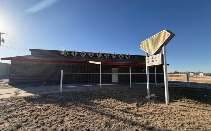 Pictures of Mixed Use property located at 1527 Main Street, Eunice, NM 88231 for sales - image #1