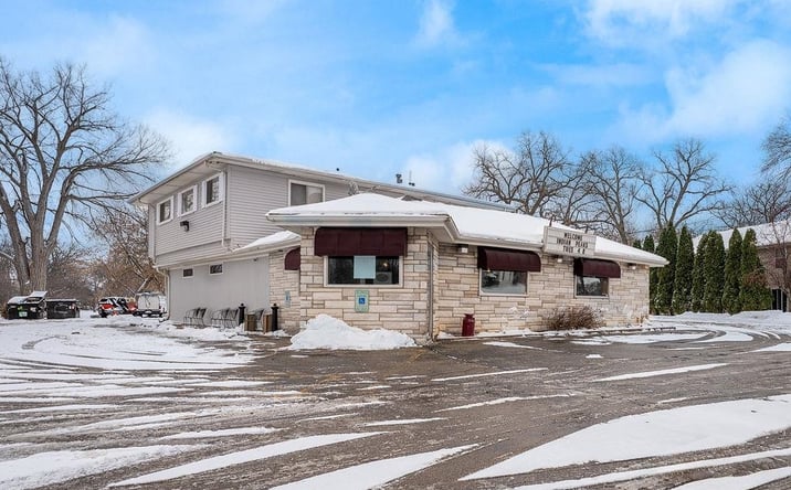 image of property at 2932 FOND DU LAC RD Oshkosh WI 54902-7227
