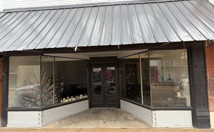 Pictures of Land property located at 111 & 113 E. Jackson Street, 68748, MS 39038 for sales - image #1