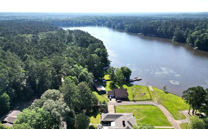 Pictures of Land property located at 1041 Lake Front Drive, 70964, MS 39666 for sales - image #1