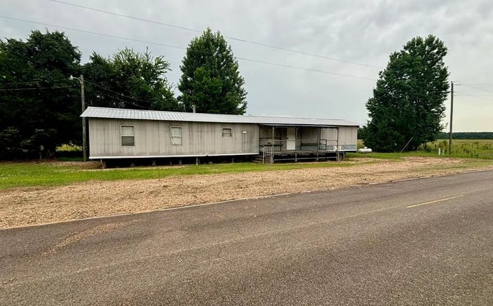 Pictures of Land property located at 18833 Pickneyville Road, 71325, MS 39669 for sales - image #1