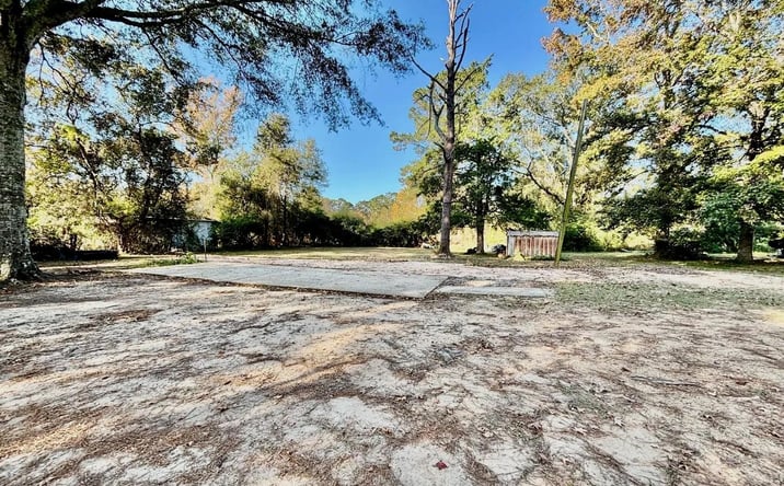 Pictures of Land property located at 1011 Eastover Lane, 70125, MS 39648 for sales - image #1