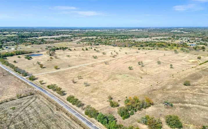 Pictures of Land property located at 0 TBD Sandusky Road, 130110, TX 76273 for sales - image #1