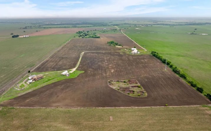 Pictures of Land property located at 0000 County Road 453, 129509, TX 76574 for sales - image #1