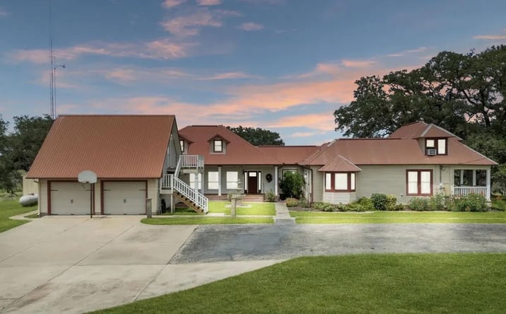 Pictures of Land property located at 2610 Fm 609, 126694, TX 78945 for sales - image #1