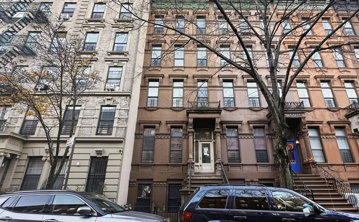 Pictures of Multifamily property located at 18 W 127th St, New York, NY 10027 for sales - image #1