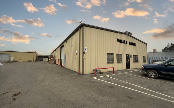 image of property at 2310 SHORT ST Bakersfield CA 93307-4270
