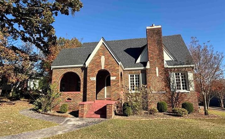 Pictures of Office property located at 704 S 4th St, Gadsden, AL 35901 for sales - image #1