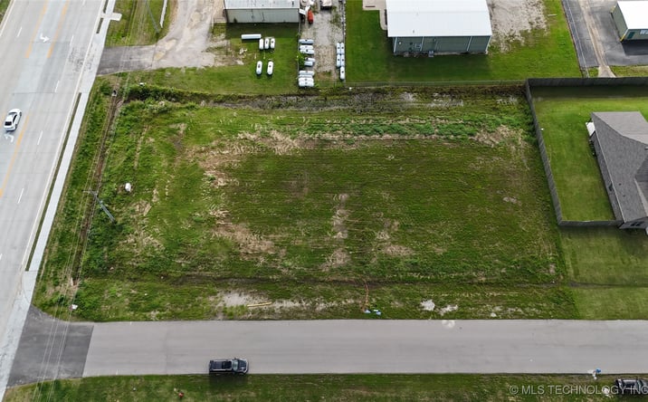 Pictures of Land property located at TBD 1 Castle Street, Skiatook, OK 74070 for sales - image #1
