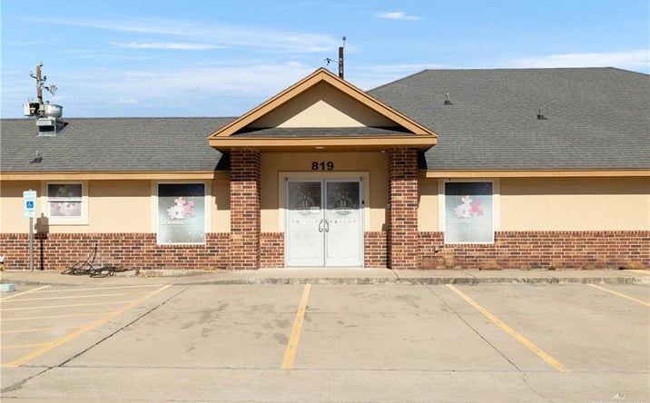 Pictures of Special Purpose property located at 819 E Eller Avenue, Pharr, TX 78577 for sales - image #1