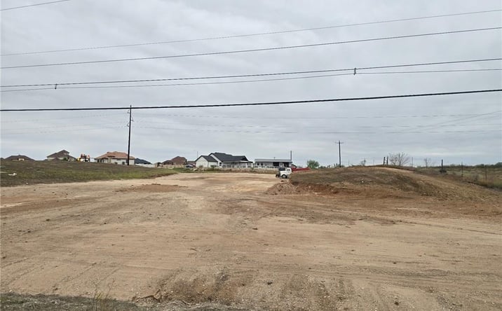 Pictures of Land property located at 0 Expressway 83 Highway, Rio Grande City, TX 78582 for sales - image #1