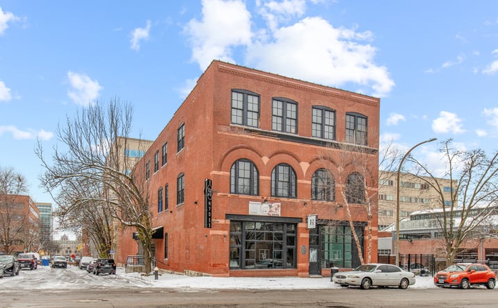 Pictures of Retail property located at 1900 Locust St, St. Louis, MO 63103 for sales - image #1