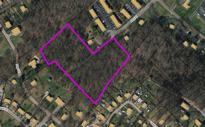 Pictures of Land, Multifamily property located at Amy St, Bristol, VA 24201 for sales - image #1