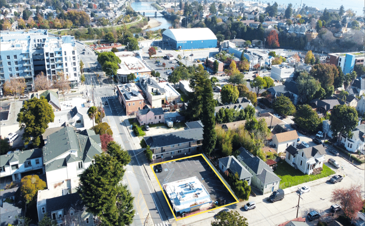 Pictures of Retail property located at 229 Laurel St, Santa Cruz, CA 95060 for sales - image #1