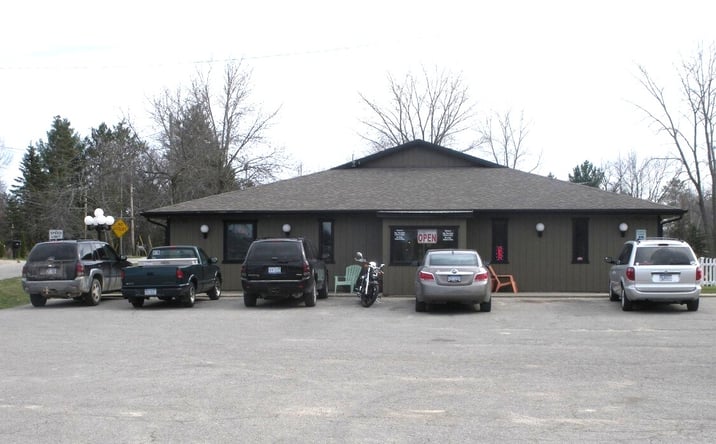 Pictures of Retail property located at 1108 Esty Road, Beaverton, MI 48612 for sales - image #1