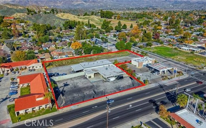 Pictures of Retail property located at 3630 Florida, HMT, CA 92544 for sales - image #1