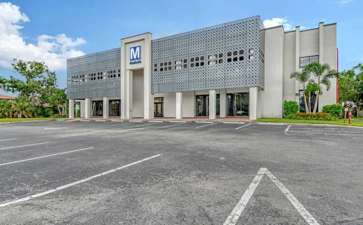 Pictures of Office property located at 3844 Bee Ridge Rd, Sarasota, FL 34233 for sales - image #1