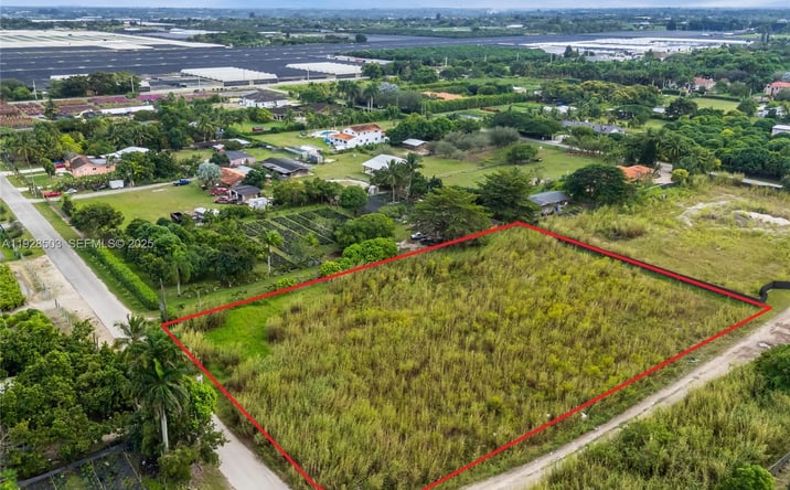 Pictures of Land property located at 202 ST & SW 197 AVE SE CORNER, Unincorporated Dade County, FL 33187 for sales - image #1
