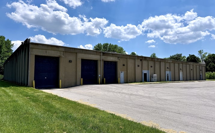Pictures of Industrial property located at 2800 Warehouse Rd, Owensboro, KY 42301 for sales - image #1