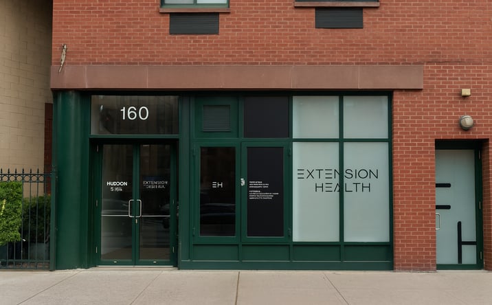 Pictures of Office, Retail property located at 160 7th Ave S, New York, NY 10014 for sales - image #1