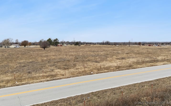 Pictures of Land property located at 4 S 4110 Road, Oologah, OK 74053 for sales - image #1