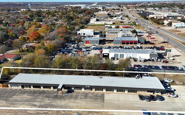 Pictures of Retail property located at 8331 Camp Bowie W Blvd, Fort Worth, TX 76116 for sales - image #1