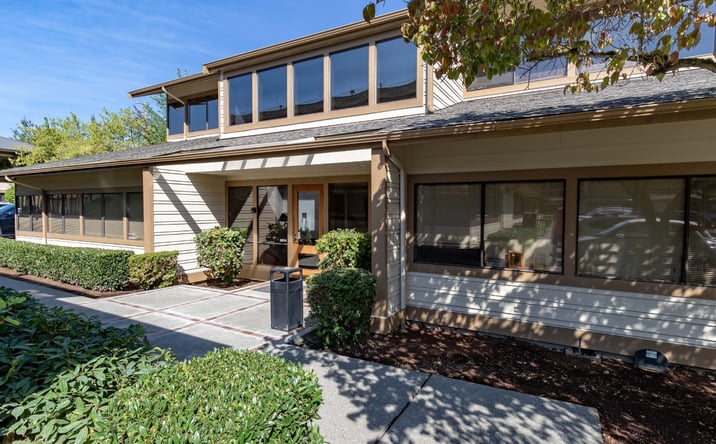 Pictures of Office property located at 7981 168th Ave NE, Redmond, WA 98052 for sales - image #1