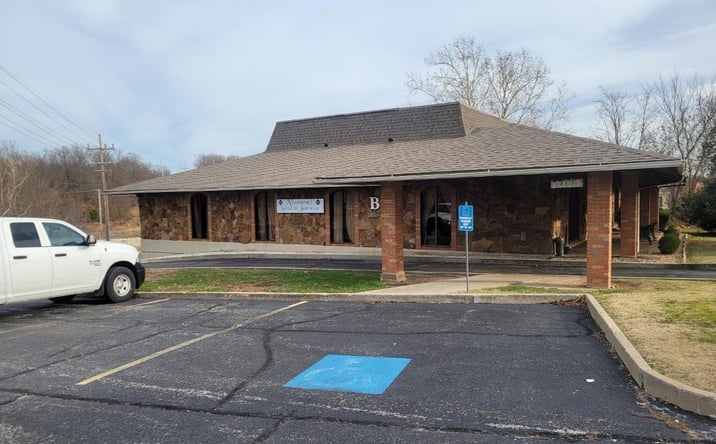 Pictures of Office property located at 3111 McClelland Blvd, Joplin, MO 64804 for sales - image #1