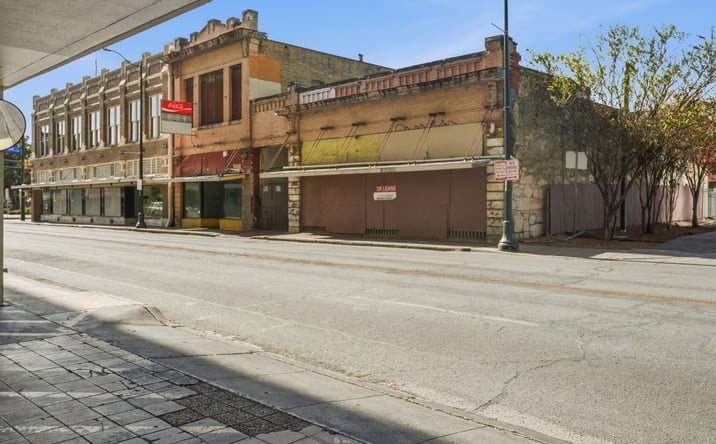 Pictures of Mixed Use, Retail property located at 113 N Flores St, San Antonio, TX 78205 for sales - image #1