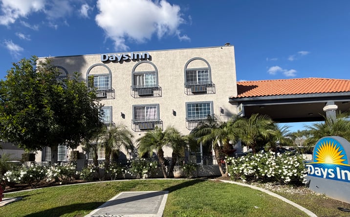 Pictures of Hospitality property located at 10545 Magnolia Ave, Riverside, CA 92505 for sales - image #1