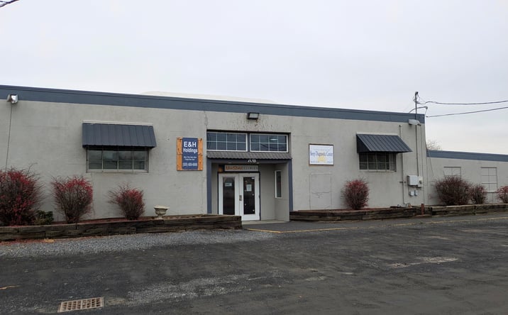 Pictures of Industrial, Office property located at 708 E Penn St, Moses Lake, WA 98837 for sales - image #1