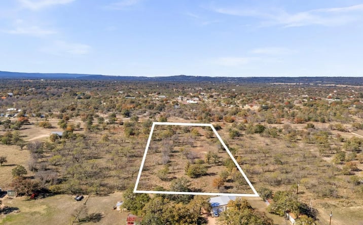 Pictures of Land property located at LT 110 Quail Trail, 127187, TX 78654 for sales - image #1