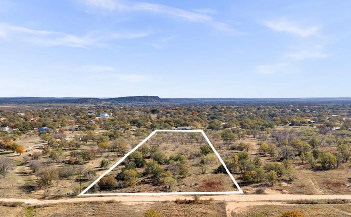 Pictures of Land property located at LT 109 Quail Trail, 127187, TX 78654 for sales - image #1