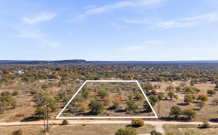 Pictures of Land property located at LT 111 Quail Trail, 127187, TX 78654 for sales - image #1