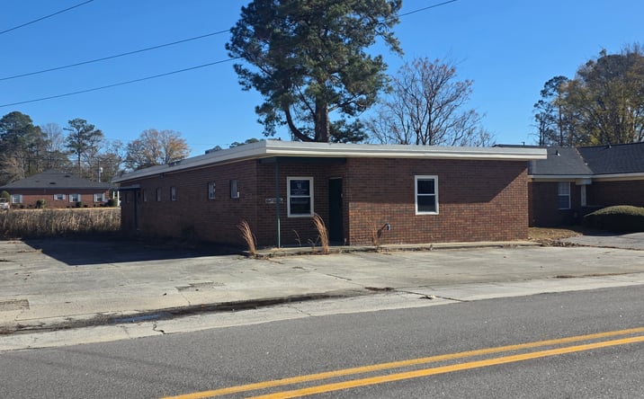 Pictures of Office property located at 320 Hospital Drive, Thomson, GA 30824 for sales - image #1