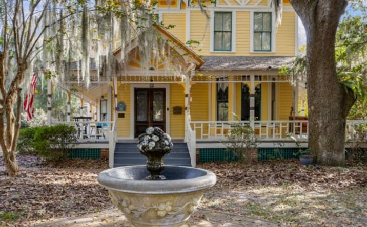 Pictures of Multifamily property located at 205 Southeast 7th Street, Gainesville, FL 32601 for sales - image #1