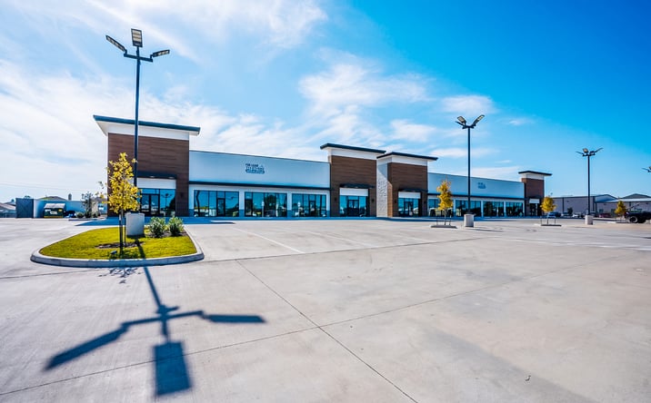 Pictures of Retail property located at 13439 W Bellfort, Sugar Land, TX 77478 for sales - image #1