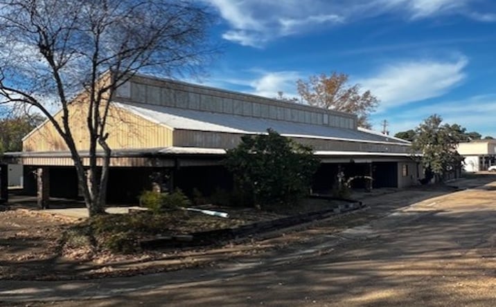 Pictures of Industrial, Mixed Use, Office, Retail, Special Purpose property located at 839 S Pear Orchard Rd, Ridgeland, MS 39157 for sales - image #1