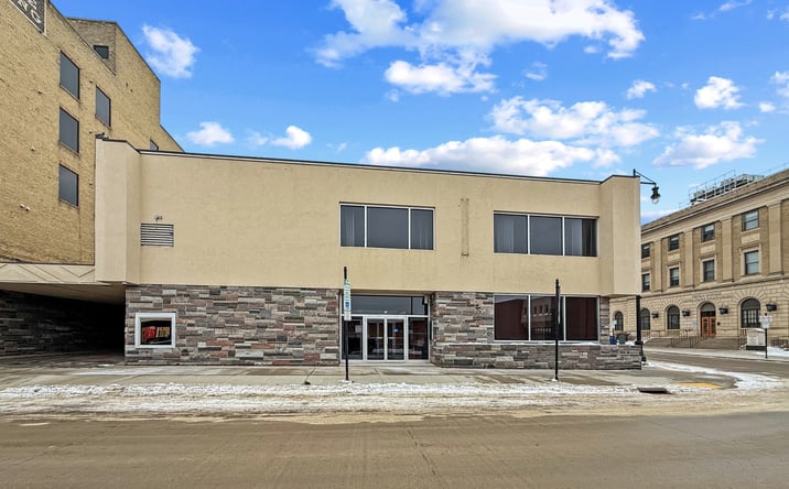 Pictures of Office, Retail property located at 17 1st Ave SW, Minot, ND 58701 for sales - image #1